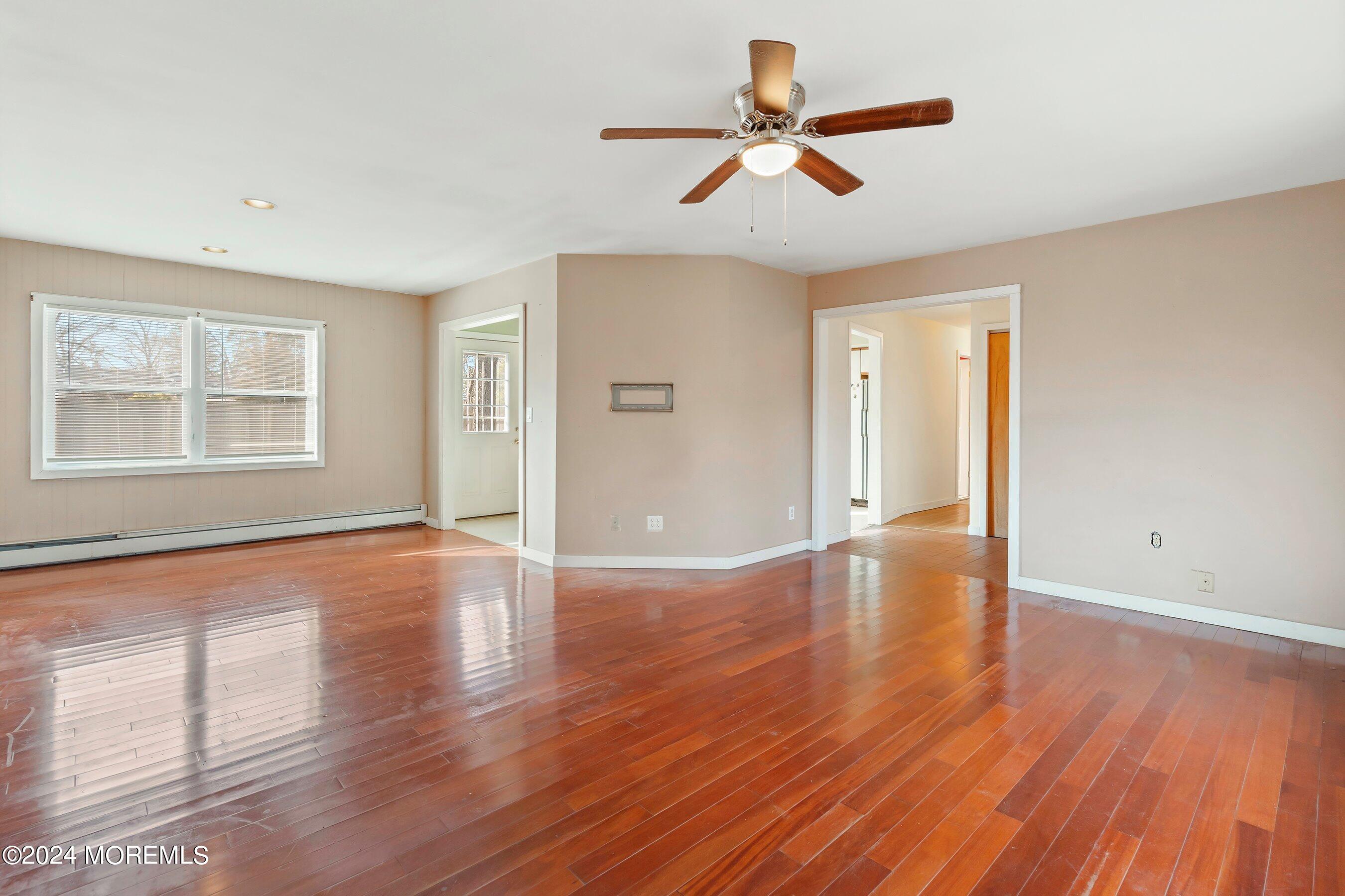 3 Mallard Road Bayville, NJ 08721 - Photo 8 of 20 08-Living 1C