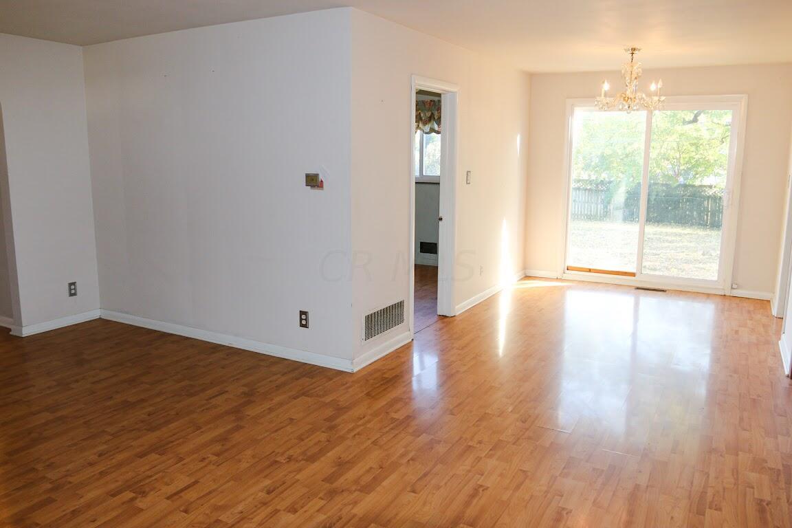 2011 Ridgecliff Road Upper Arlington, OH 43221 - Photo 9 of 32 Image 12