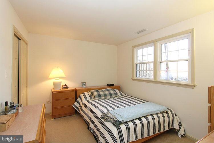 6748 Baron Road McLean, VA 22101 - Photo 26 of 29 Bedroom