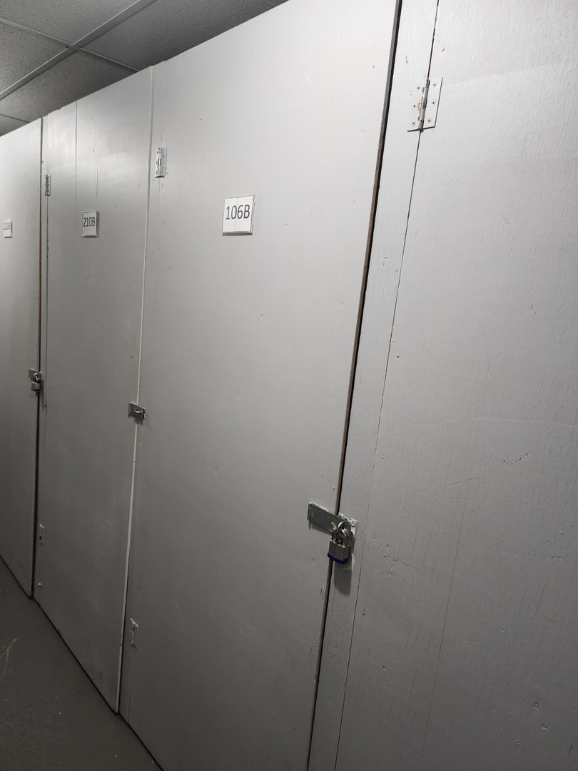 235 North Mill Road, Unit 106B Addison, IL 60101 - Photo 22 of 22 a bathroom with a shower