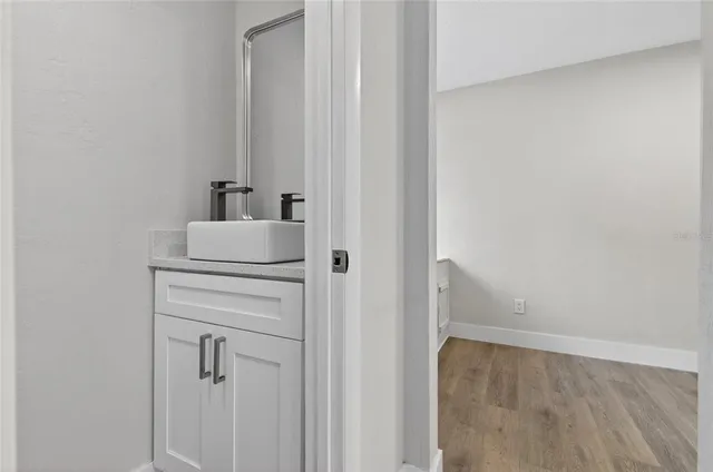 $570,000 | 310 Country Cir Drive West, Port Orange, FL 32128