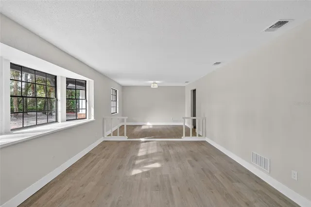 $570,000 | 310 Country Cir Drive West, Port Orange, FL 32128