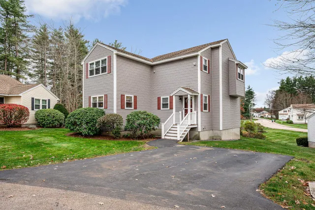 $474,900 | 5 Meghan Drive, Nashua, NH 03063