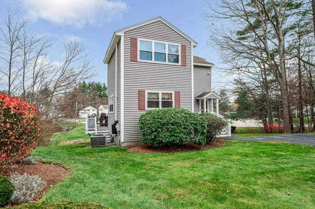 $474,900 | 5 Meghan Drive, Nashua, NH 03063