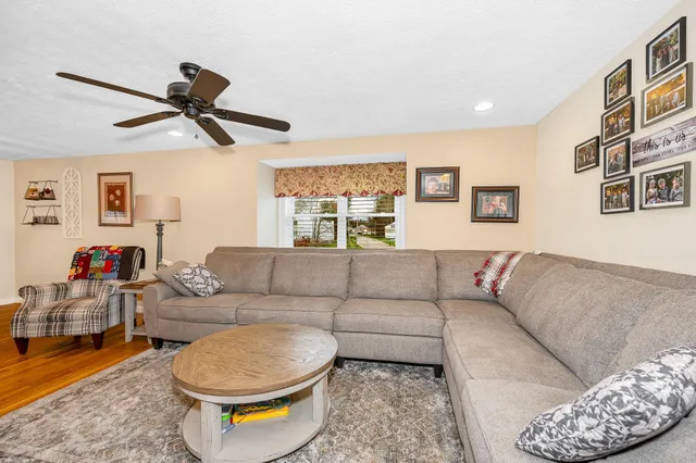 $474,900 | 5 Meghan Drive, Nashua, NH 03063