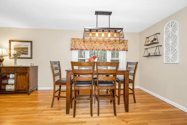 $474,900 | 5 Meghan Drive, Nashua, NH 03063