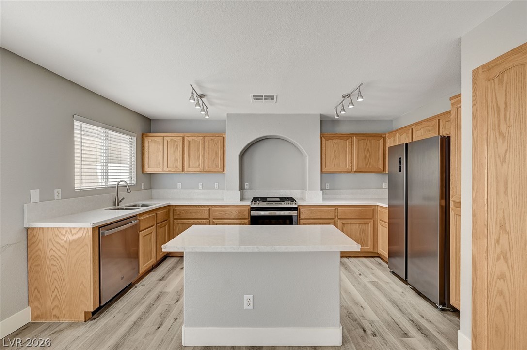 7259 Cestrum Road Las Vegas, NV 89113 - Photo 9 of 32 Gallery Image 9