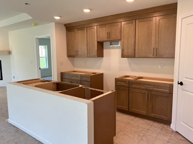 $394,900 | 500 Hunter Oaks Boulevard, Unit 1002, Watertown, WI 53094