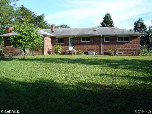 7717 Farmwood Road Gloucester Point, VA 23062 - Photo 11 of 12 Exterior Back