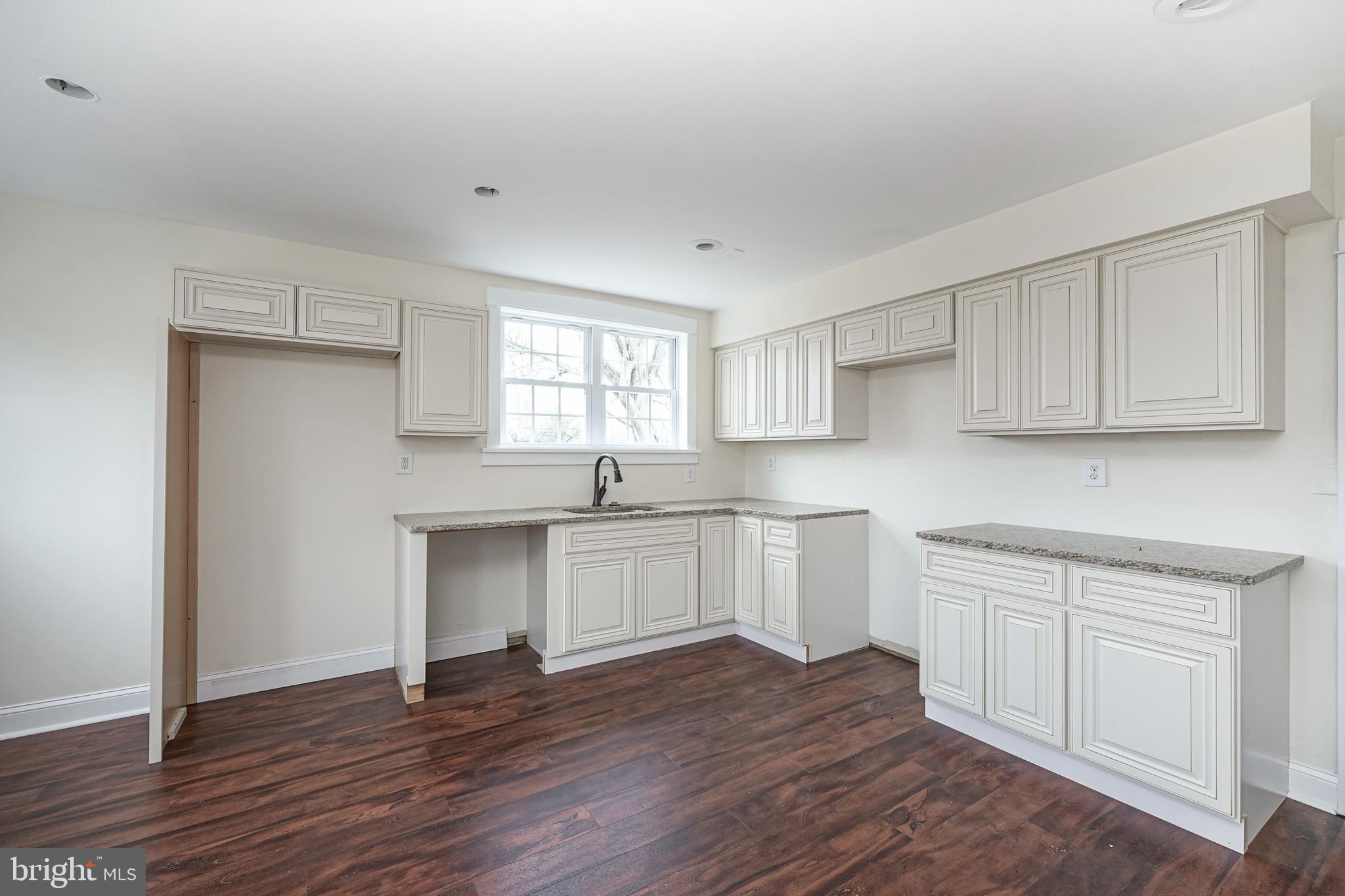 1918 Laurel Road Lindenwold, NJ 08021 - Photo 13 of 42 Updated Kitchen