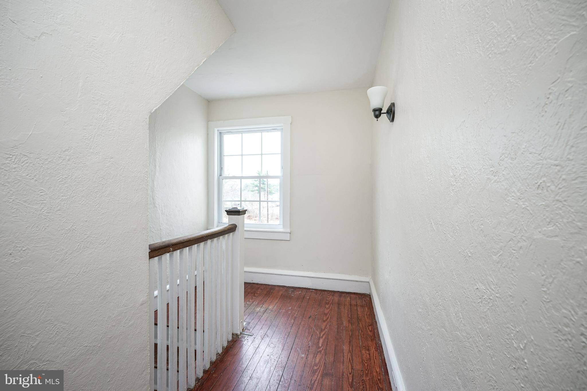 1918 Laurel Road Lindenwold, NJ 08021 - Photo 22 of 42 2nd Floor