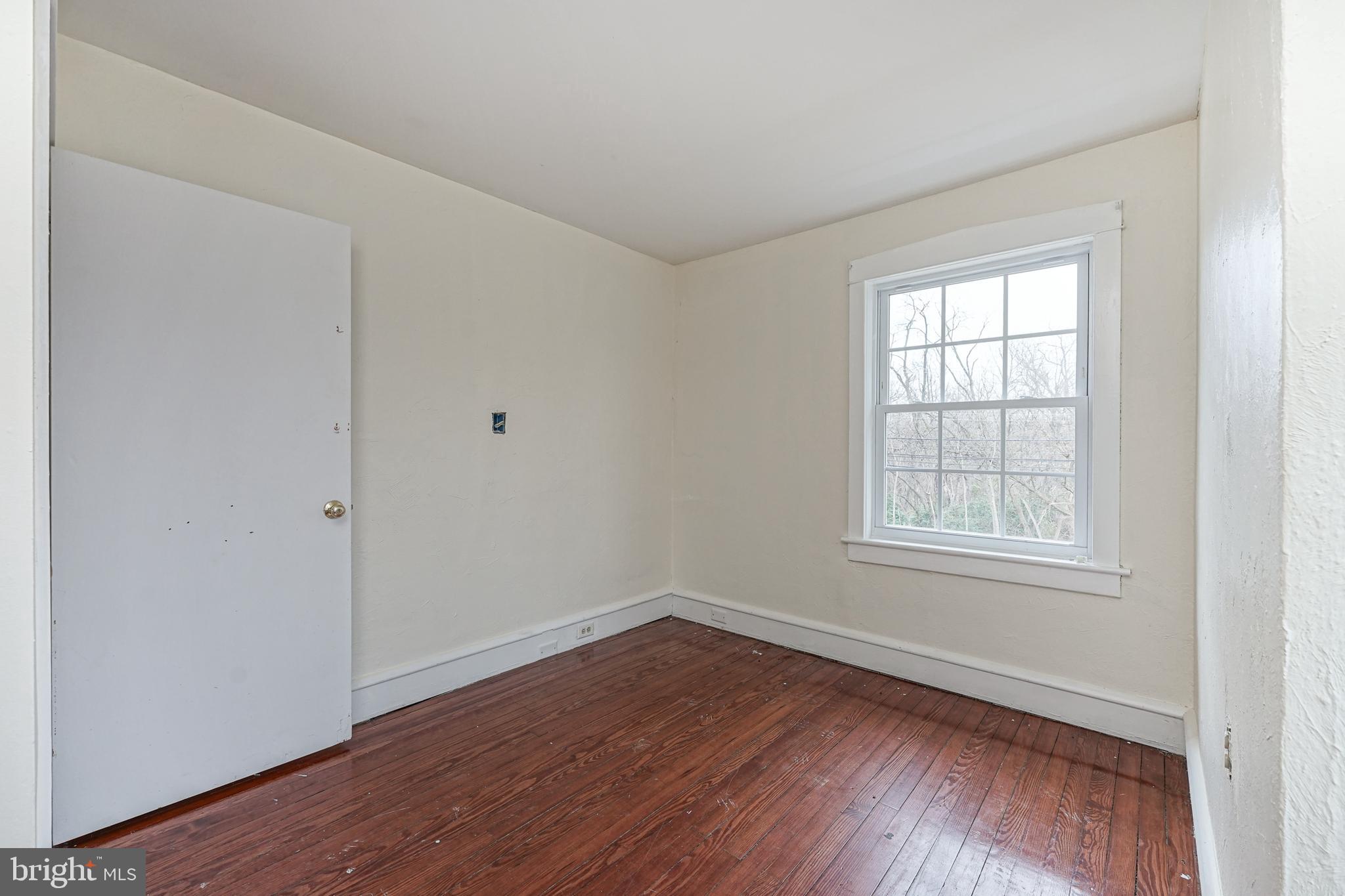 1918 Laurel Road Lindenwold, NJ 08021 - Photo 35 of 42 4th Bedroom