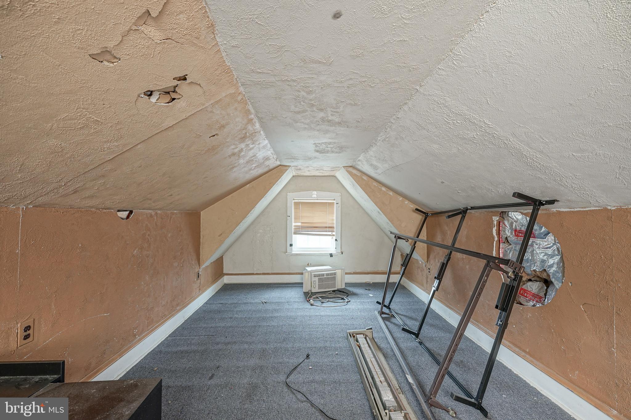 1918 Laurel Road Lindenwold, NJ 08021 - Photo 38 of 42 3rd Floor Attic