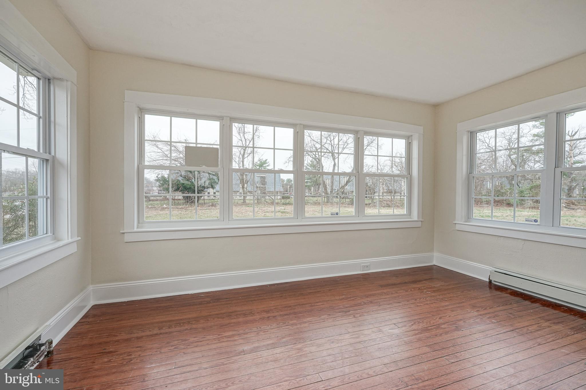 1918 Laurel Road Lindenwold, NJ 08021 - Photo 7 of 42 Gorgeous Sun Room