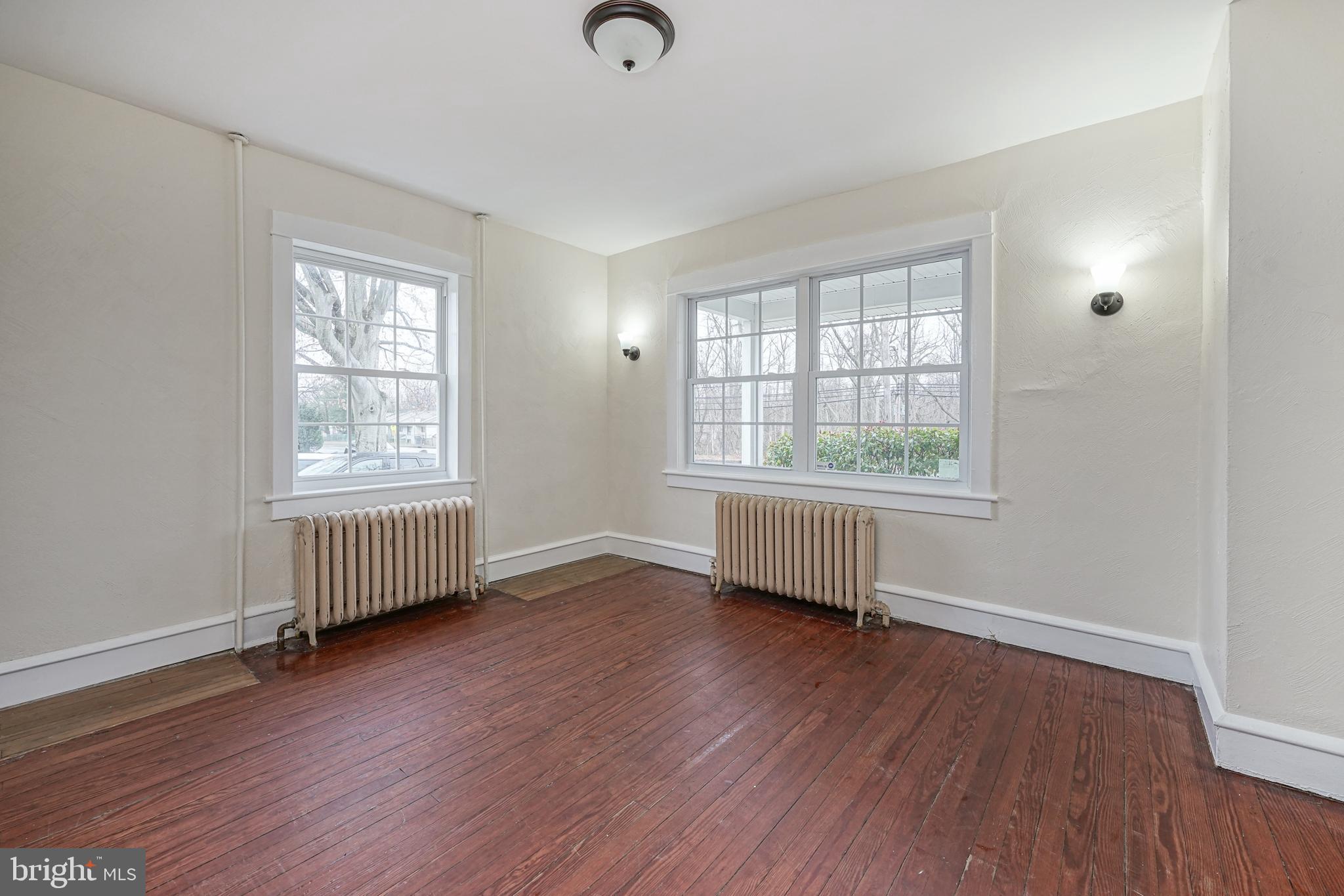 1918 Laurel Road Lindenwold, NJ 08021 - Photo 10 of 42 Formal Dining Room