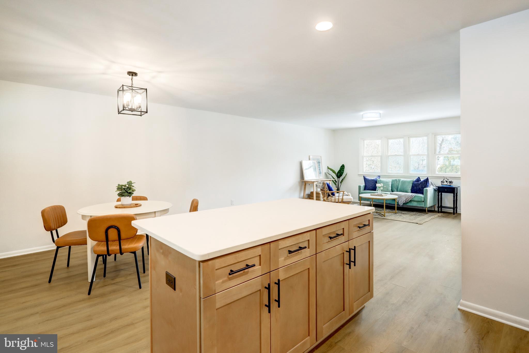 333 Golf Hills Road Havertown, PA 19083 - Photo 11 of 36