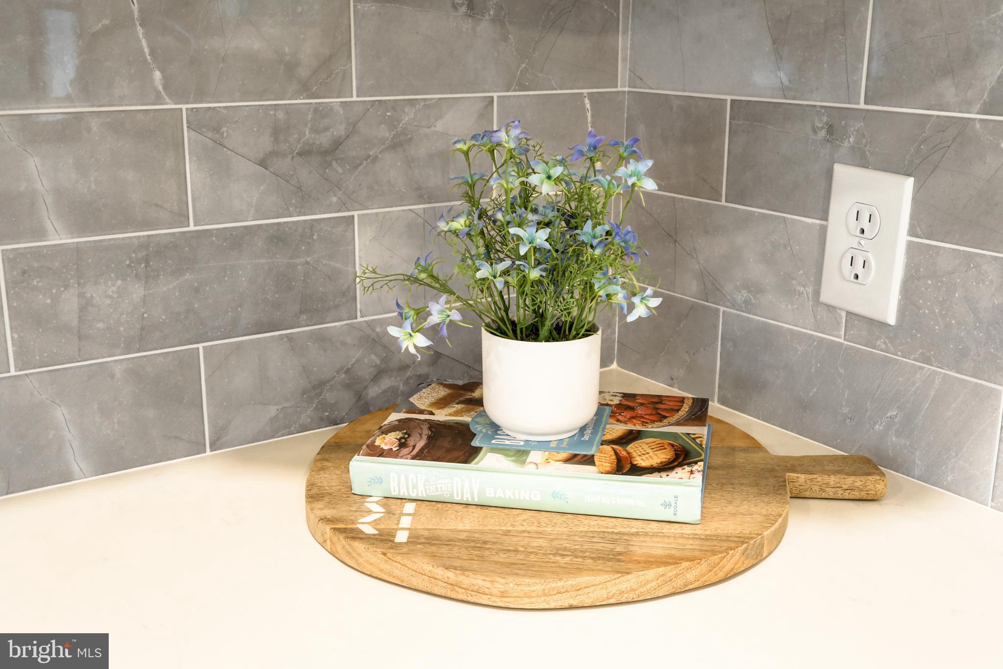 333 Golf Hills Road Havertown, PA 19083 - Photo 12 of 36