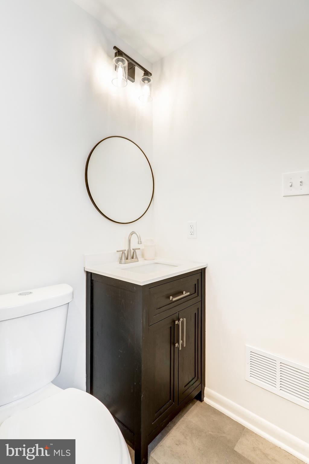 333 Golf Hills Road Havertown, PA 19083 - Photo 24 of 36