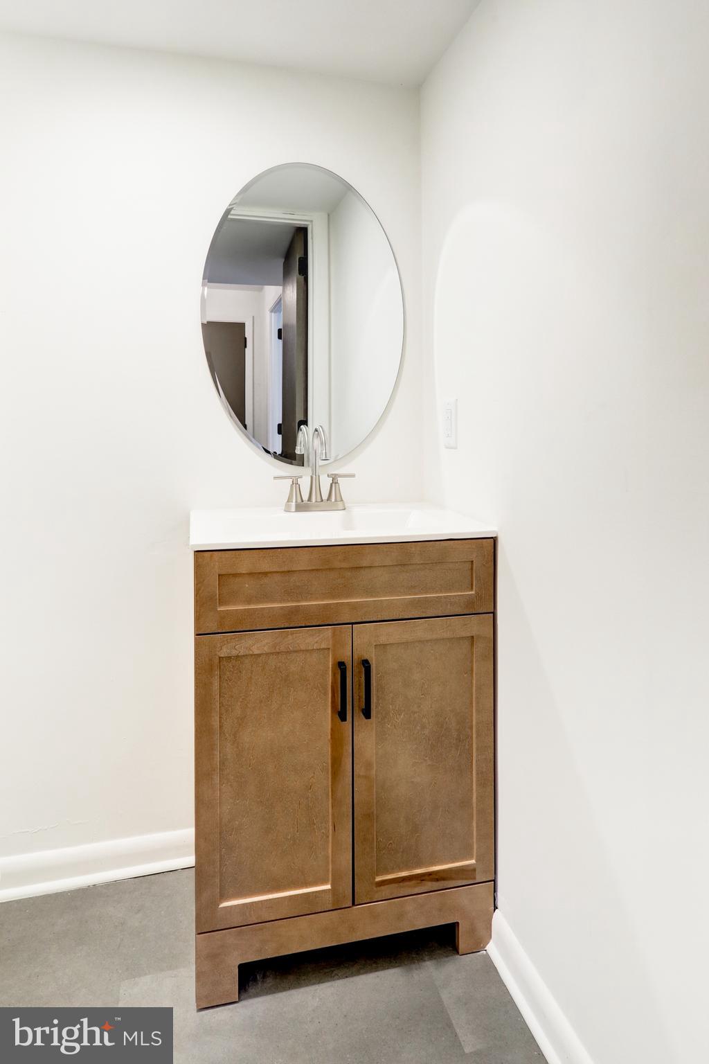 333 Golf Hills Road Havertown, PA 19083 - Photo 31 of 36