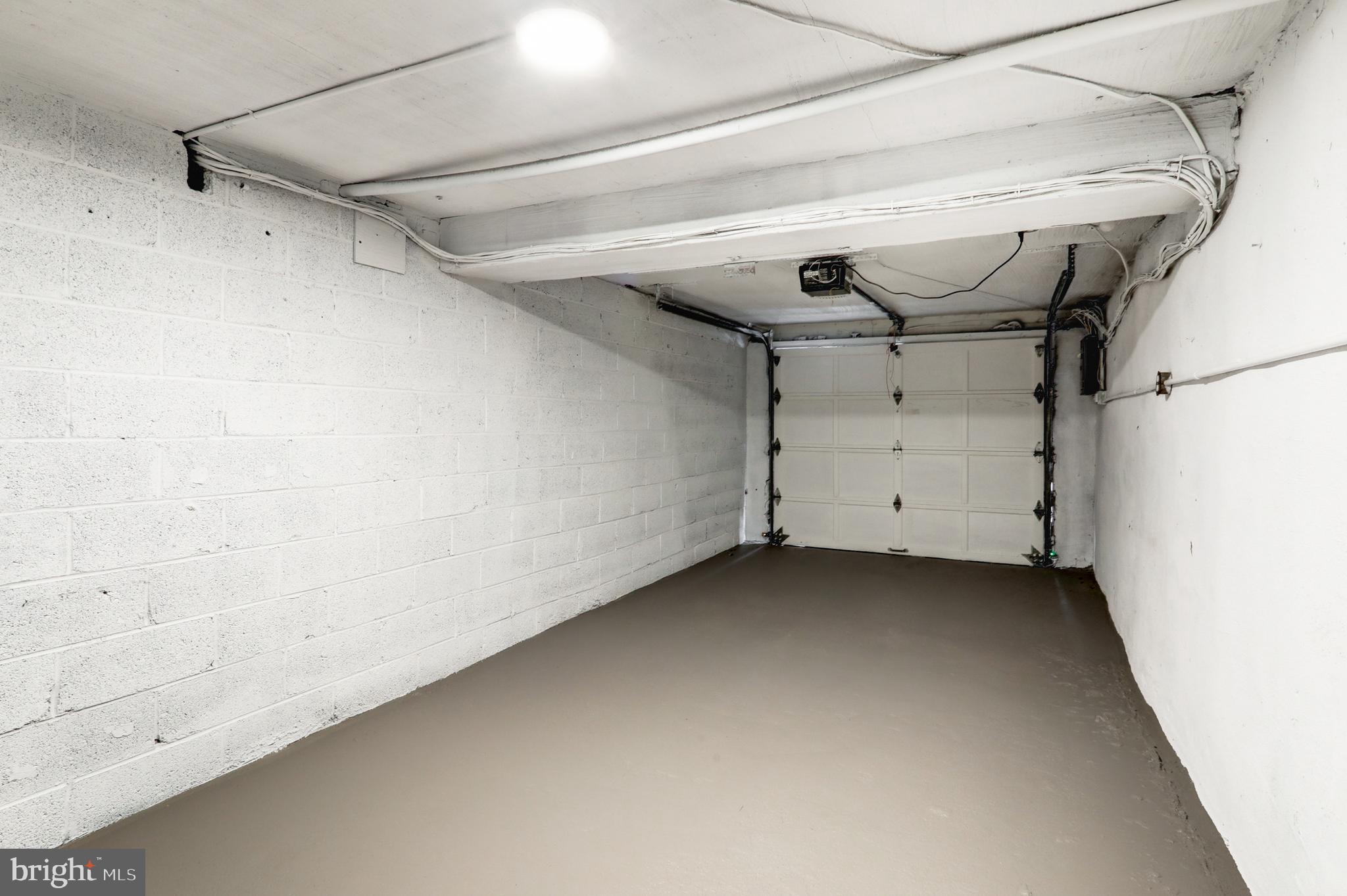 333 Golf Hills Road Havertown, PA 19083 - Photo 32 of 36