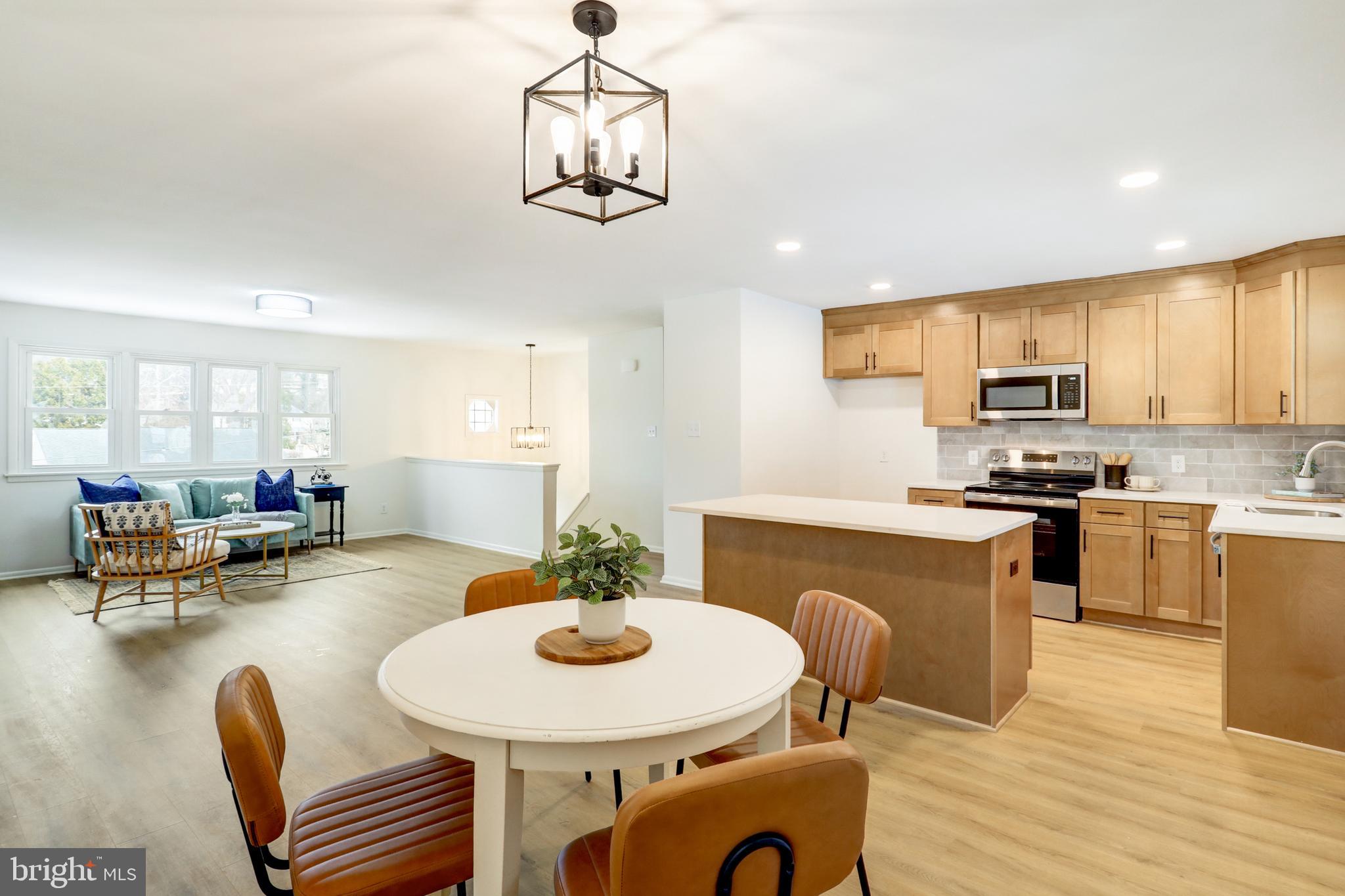 333 Golf Hills Road Havertown, PA 19083 - Photo 7 of 36