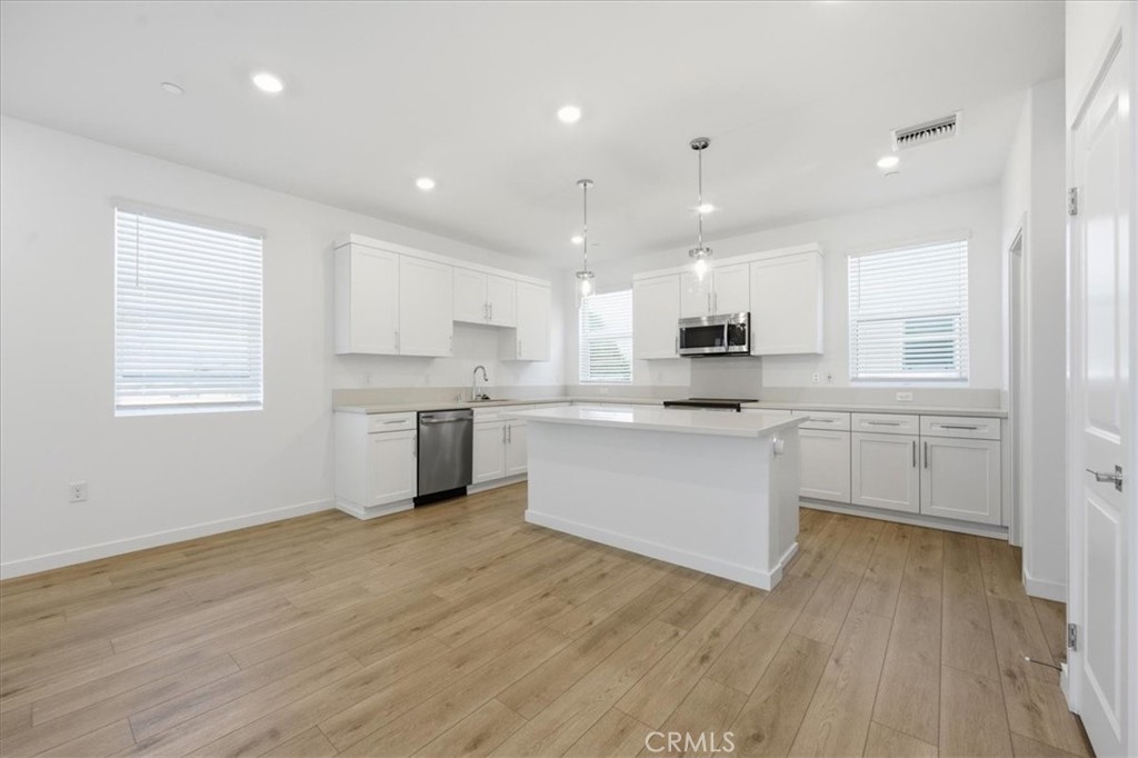 9323 Via Azul Pico Rivera, CA 90660 - Photo 10 of 28