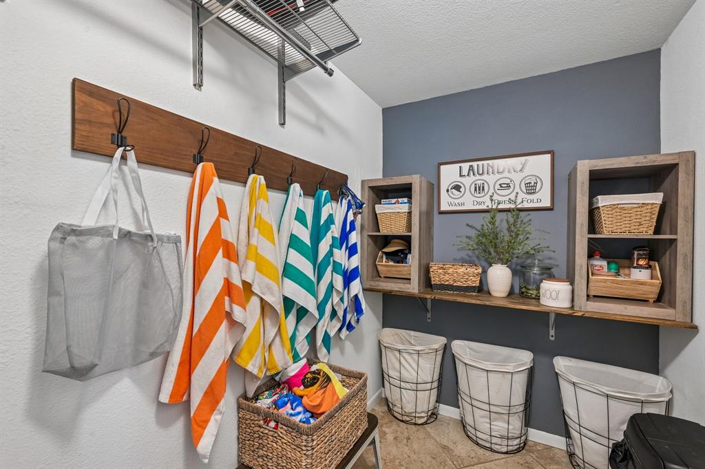 911 High Point Drive Midlothian, TX 76065 - Photo 20 of 28
