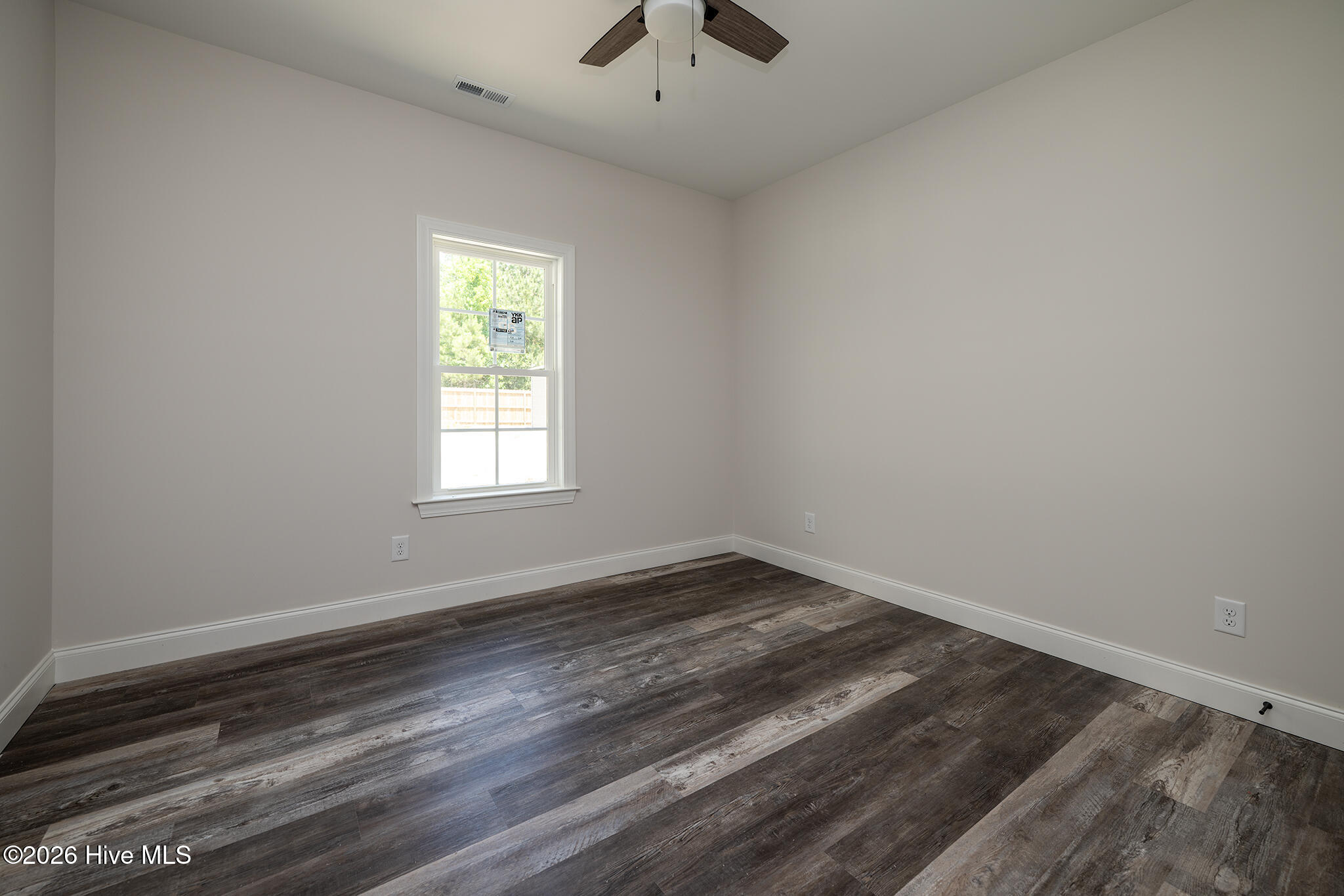 682 Crump Farm Road New Bern, NC 28562 - Photo 23 of 35 Bedroom 3