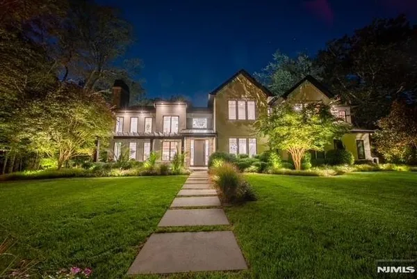 $4,995,000 | 60 Anderson Avenue, Closter, NJ 07624