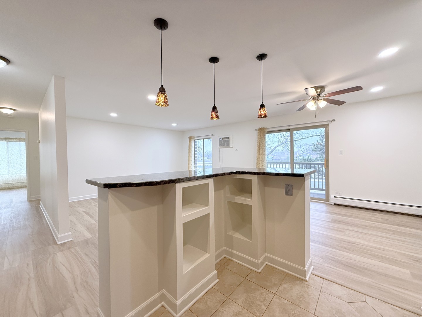 460 North Wilke Road, Unit 201 Palatine, IL 60074 - Photo 3 of 17