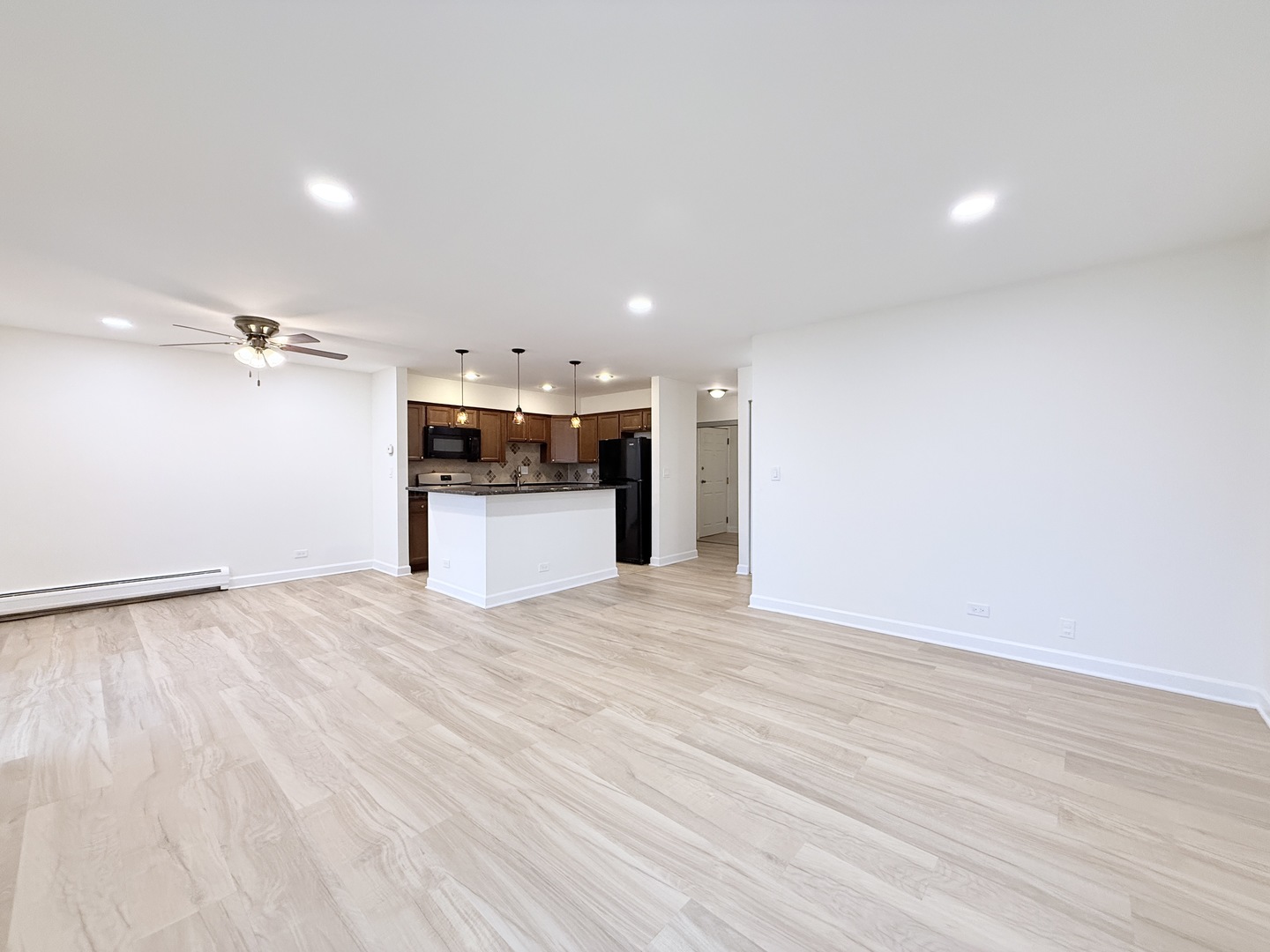 460 North Wilke Road, Unit 201 Palatine, IL 60074 - Photo 6 of 17