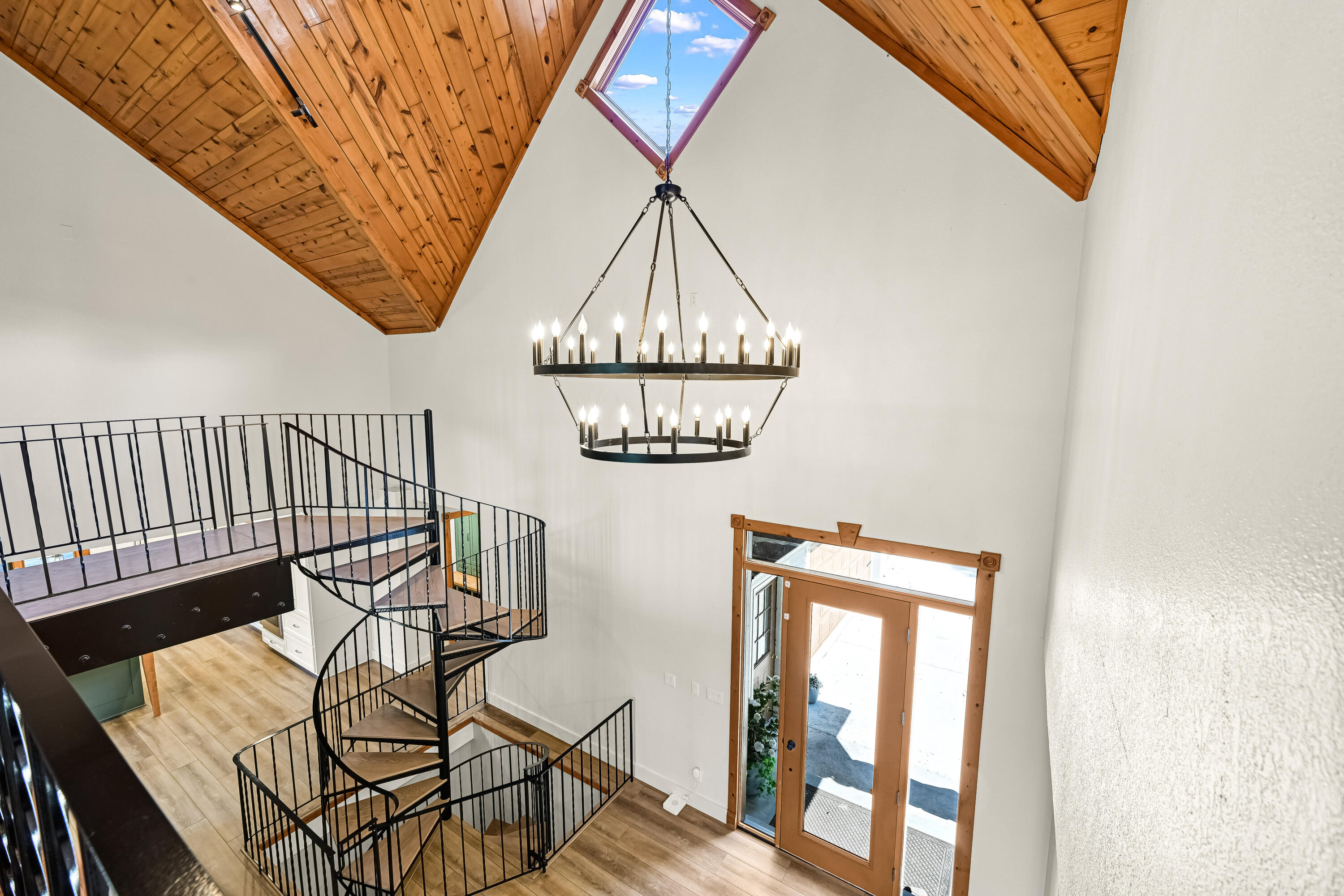 W2435 St Peters Road East Troy, WI 53120 - Photo 12 of 47 St Peters Rd soaring ceilings