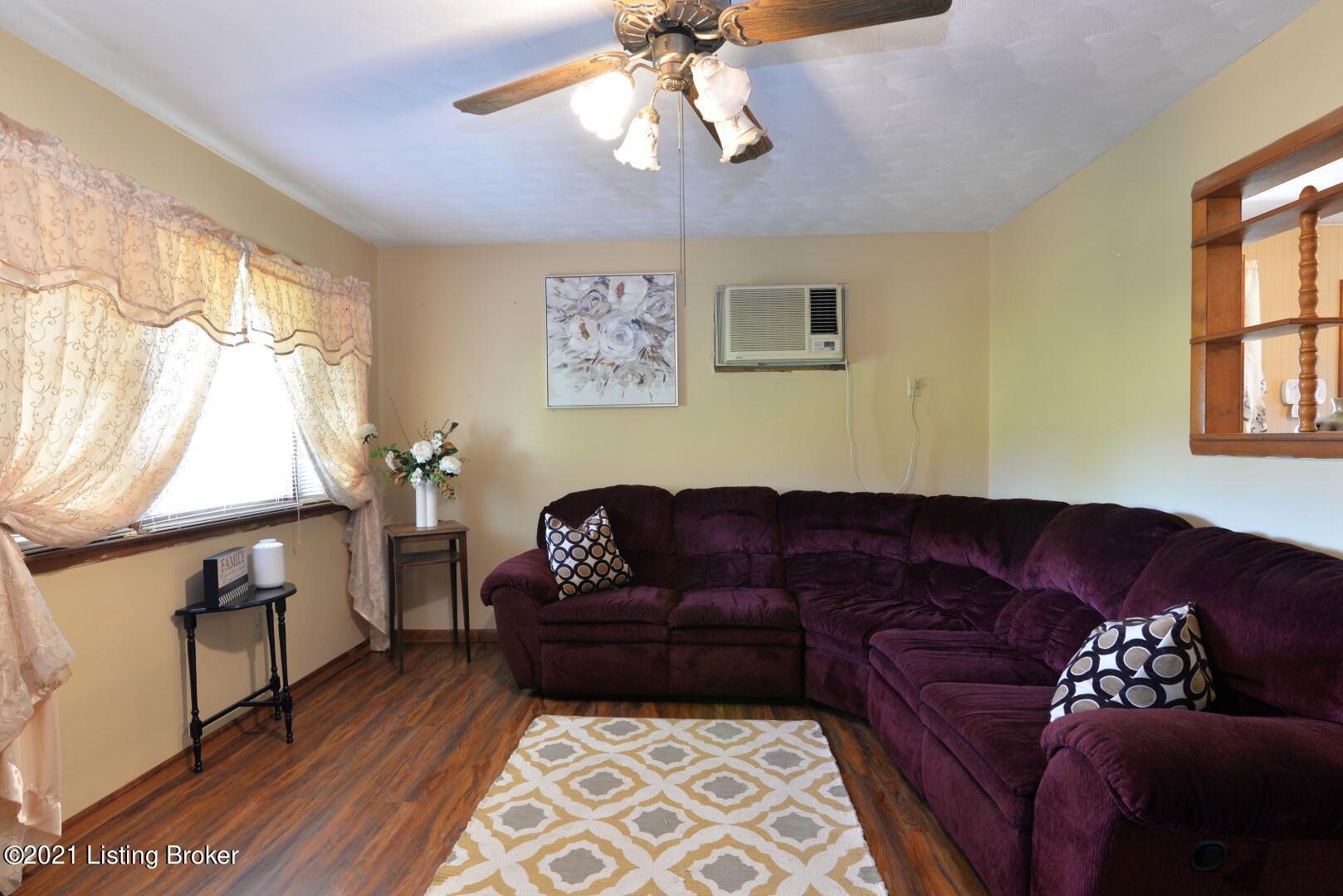 3283 Melrose Road Sonora, KY 42776 - Photo 6 of 63 10 (2)
