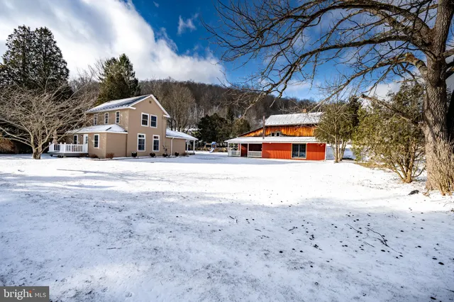 $289,000 | 82 Railroad Street, Grantsville, MD 21536