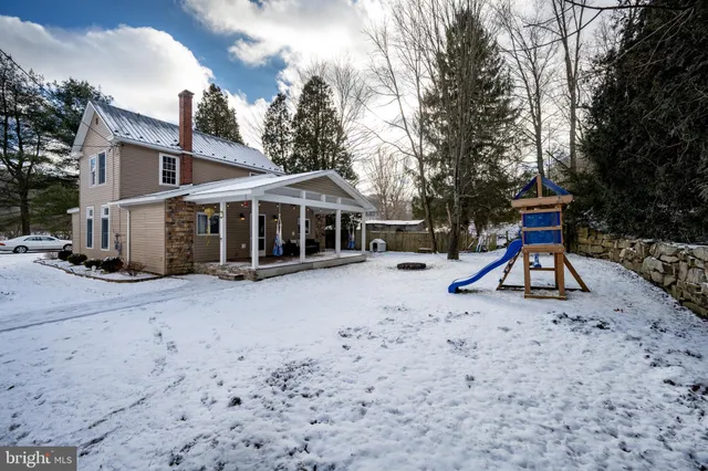 $289,000 | 82 Railroad Street, Grantsville, MD 21536