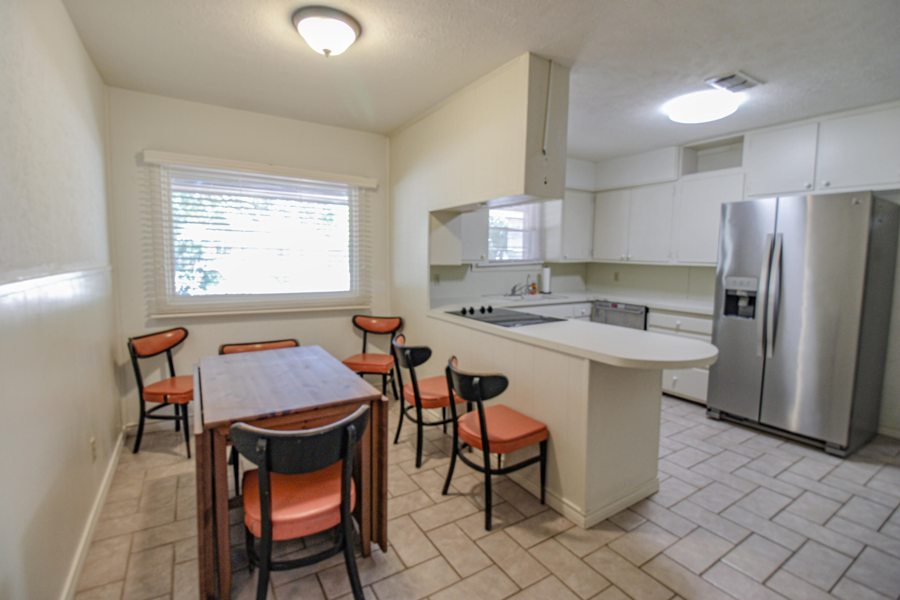3702 48th Street Lubbock, TX 79413 - Photo 20 of 45 20-IMG_0263