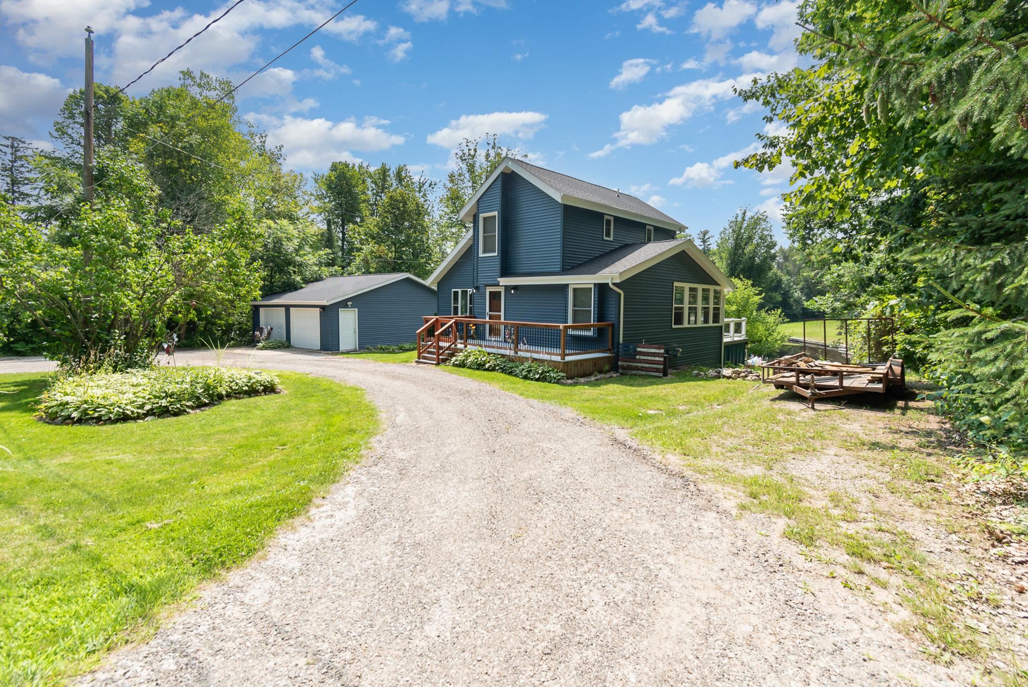 7575 Cove Road Hale, MI 48739 - Photo 4 of 34 1925176-1deb3758-46d1-4488-82c9-073a046ddc74.JPG