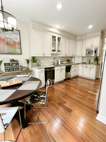 $570,000 | 10 Sampson Terrace, Unit 10, Danbury, CT 06810