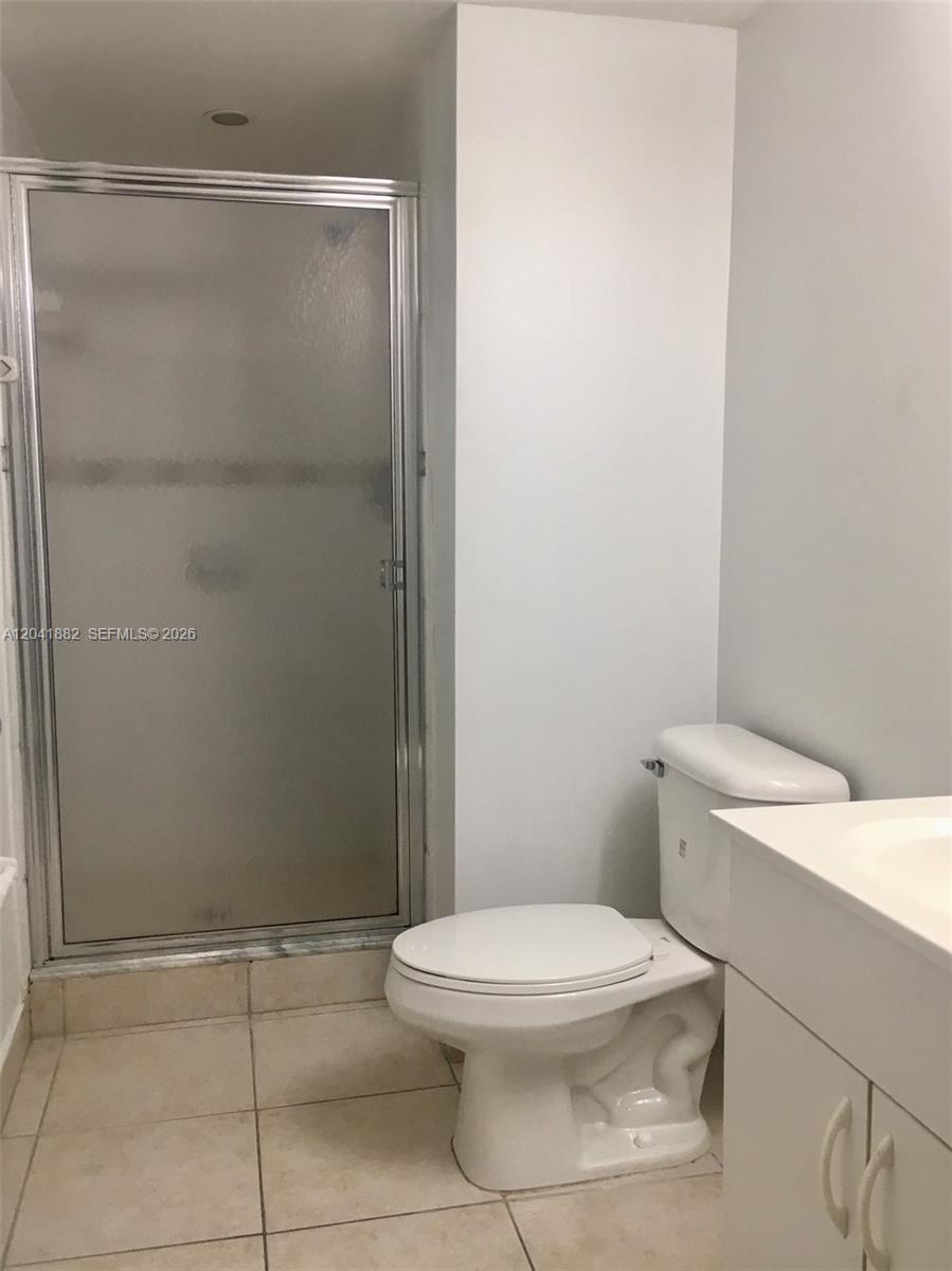 2475 Northwest 16th St Road, Unit 418 Miami, FL 33125 - Photo 18 of 23