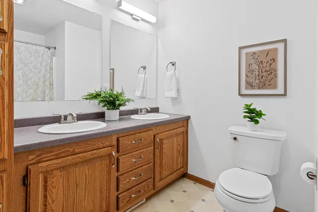 $315,000 | 1016 West Ridge Court, New Richmond, WI 54017