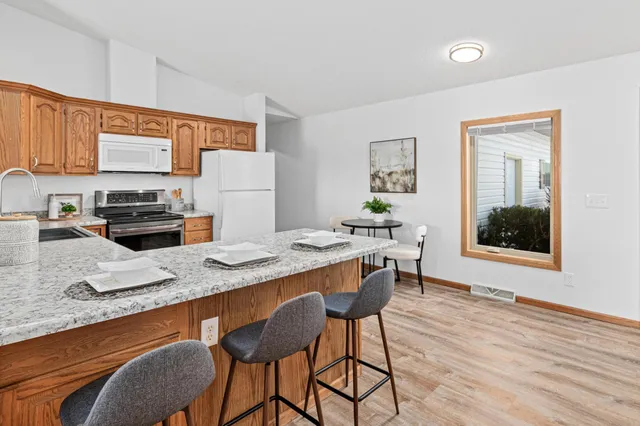 $315,000 | 1016 West Ridge Court, New Richmond, WI 54017