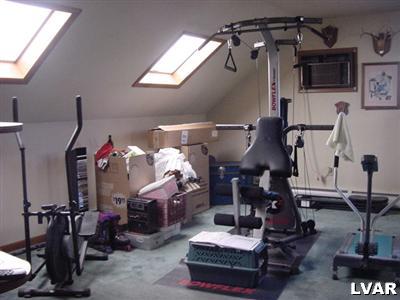 2008 Valley Road Tamaqua, PA 18252 - Photo 10 of 12 Gallery Image 10