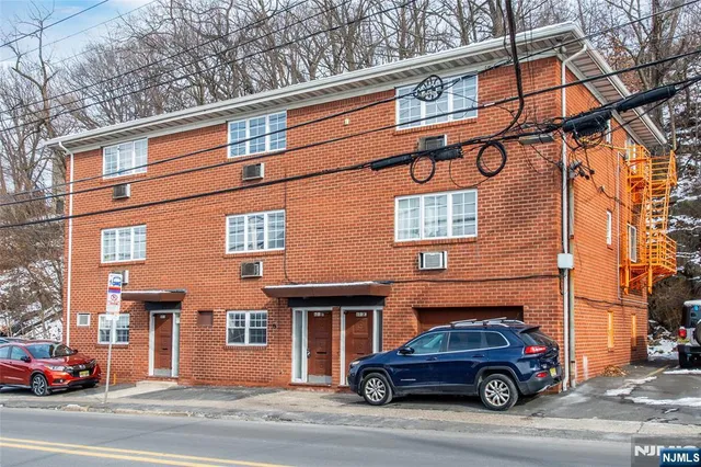 $1,450 | 601 Fairview Avenue, Fairview, NJ 07022