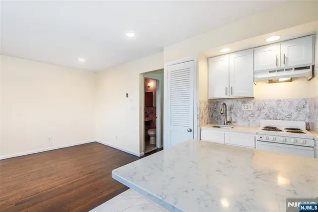 $1,450 | 601 Fairview Avenue, Fairview, NJ 07022