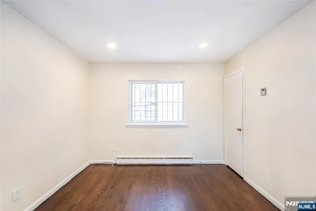 $1,450 | 601 Fairview Avenue, Fairview, NJ 07022