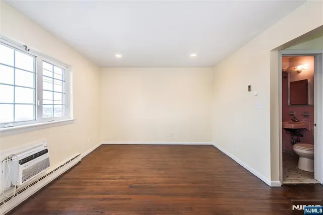 $1,450 | 601 Fairview Avenue, Fairview, NJ 07022