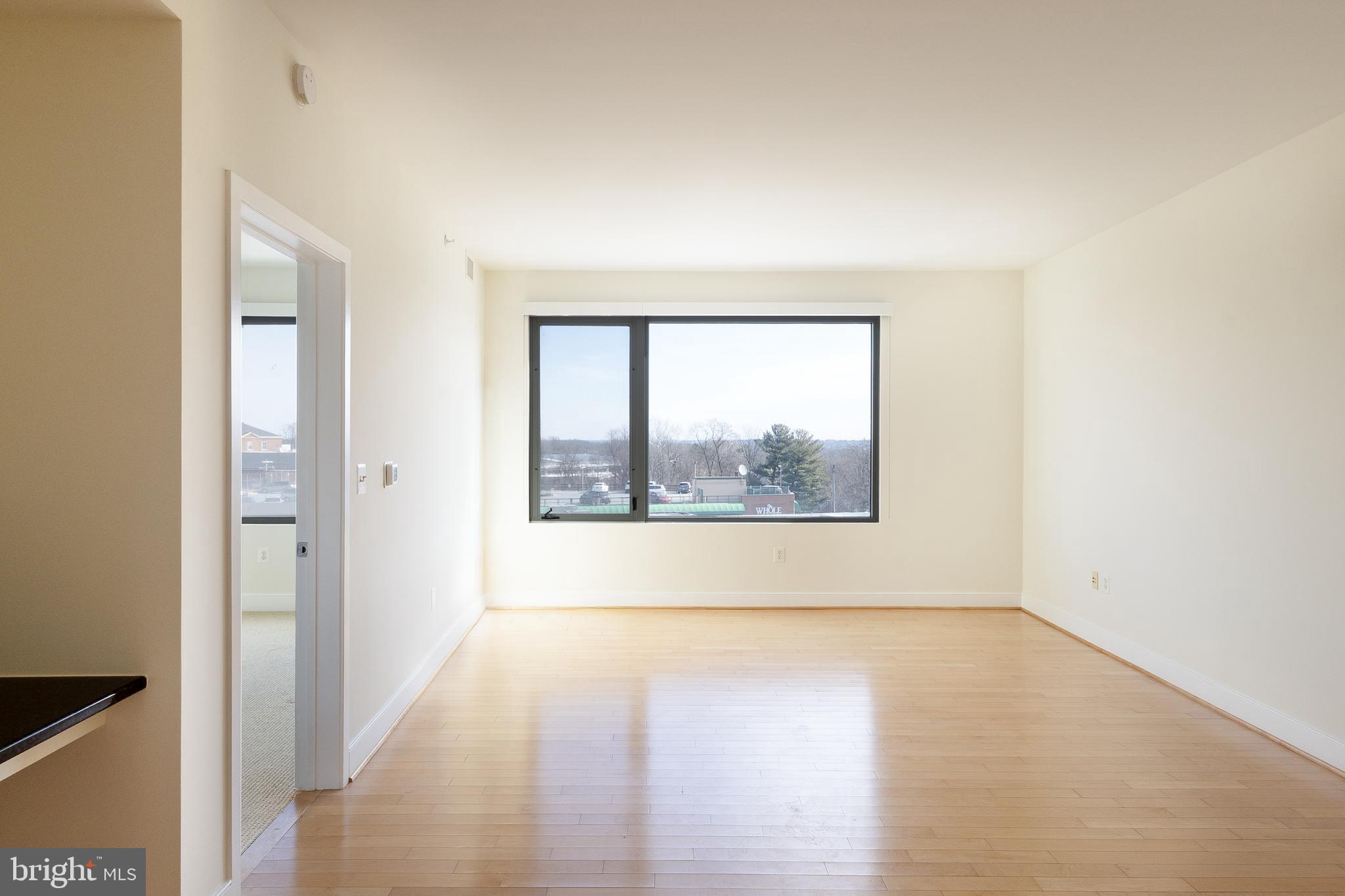 4101 Albemarle Street Northwest, Unit 436 Washington, DC 20016 - Photo 2 of 18