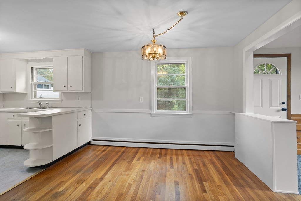 8 Edsel Road Littleton, MA 01460 - Photo 10 of 36 Gallery Image 10