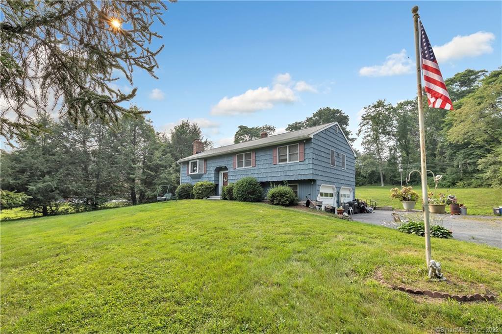 16 Buckingham Road Seymour, CT 06483 - Photo 1 of 1