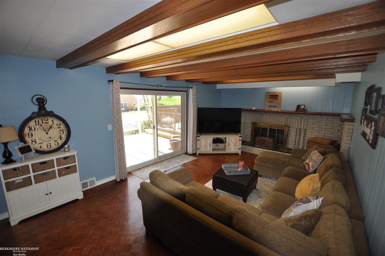 70650 Romeo Orchard Drive Romeo, MI 48065 - Photo 14 of 25 31378049-13.JPG